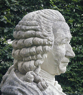 Linnaeus.M